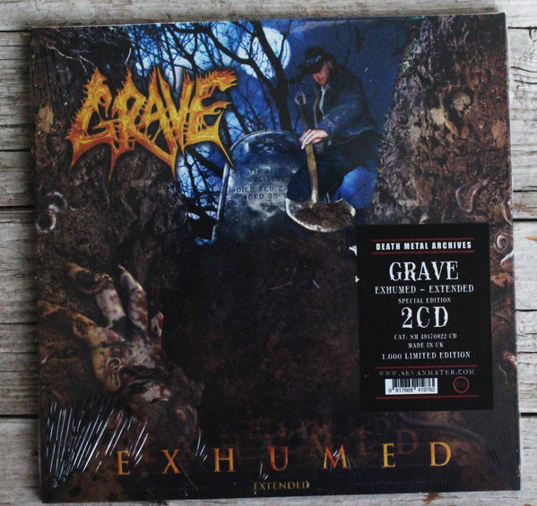 GRAVE Exhumed - Extended (Double CD in special Triple 7′ vinyl sleeve)